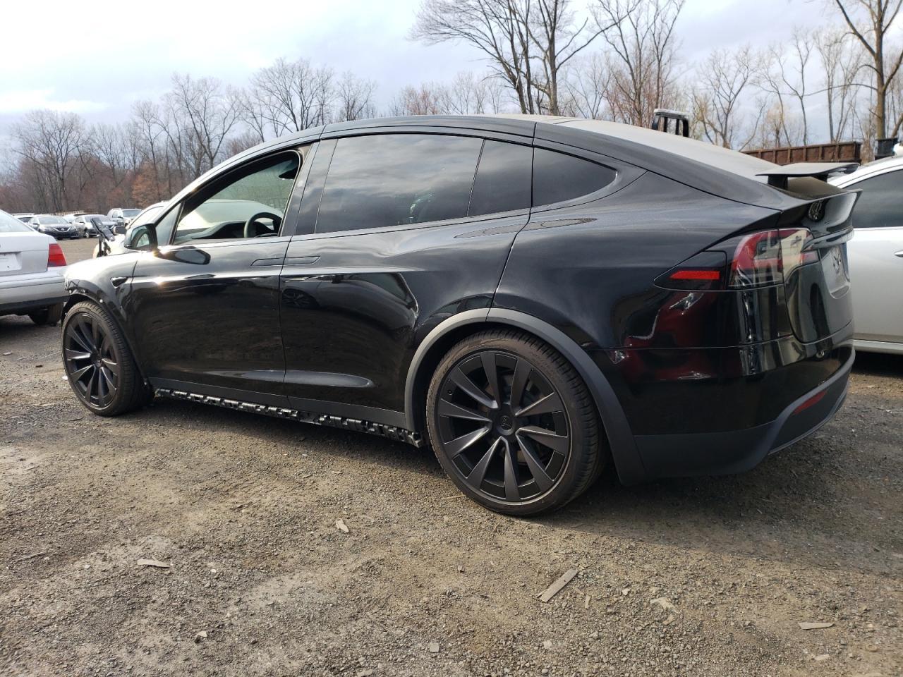 2023 TESLA MODEL X - Image 2