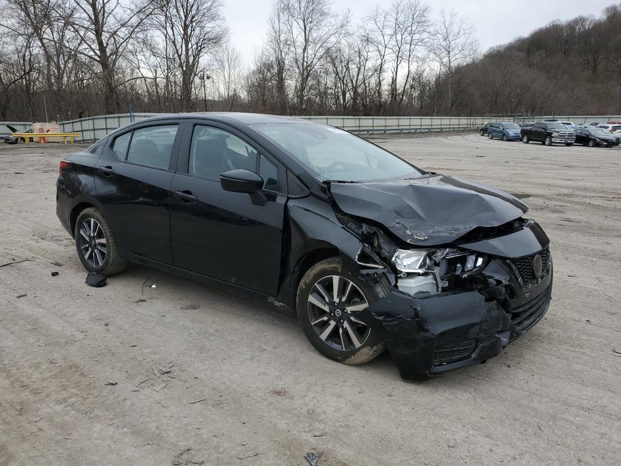 2021 NISSAN VERSA SV - Фото 4