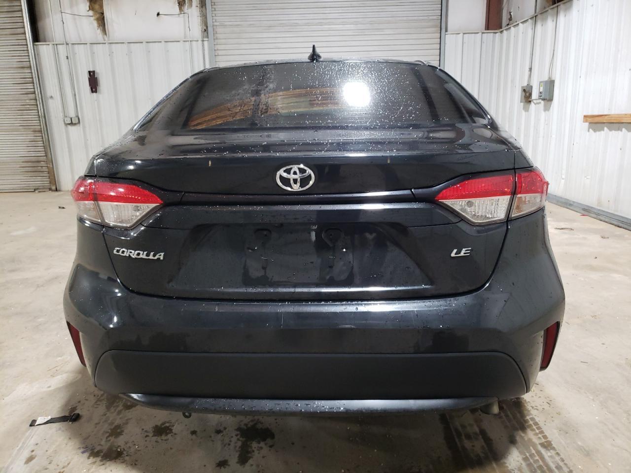 2020 TOYOTA COROLLA LE - Фото 6