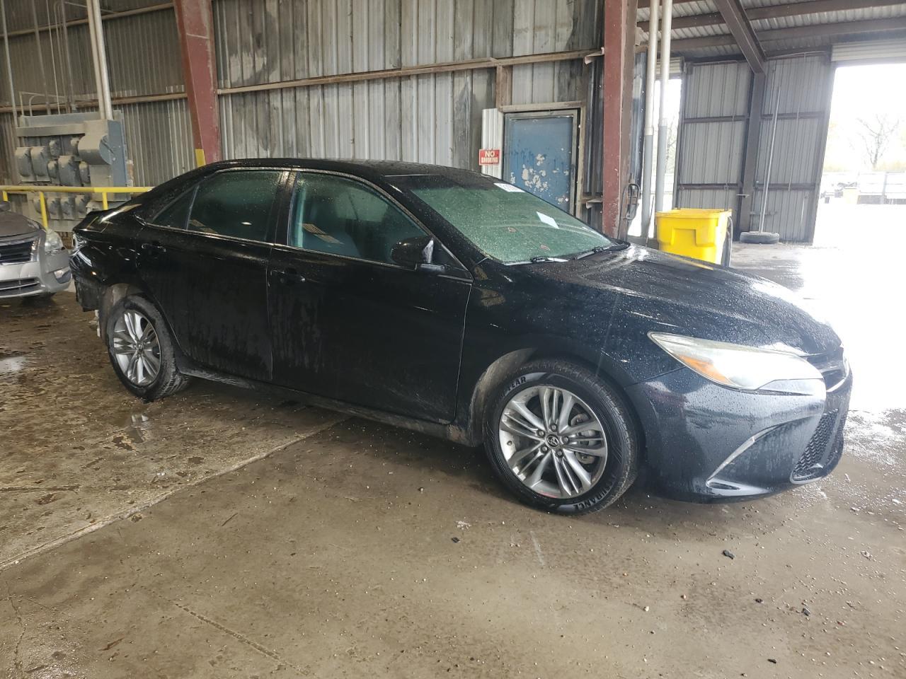 2015 TOYOTA CAMRY LE - Фото 4