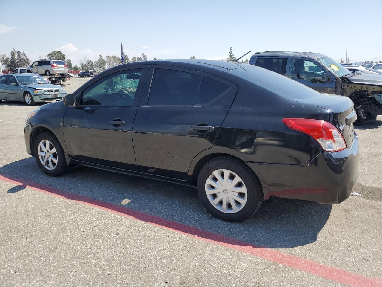 2016 NISSAN VERSA S - Фото 2