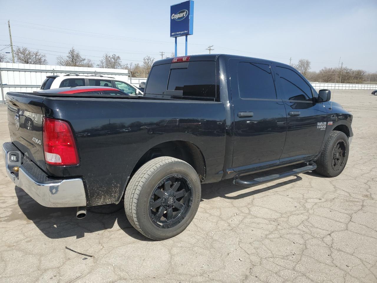 2019 RAM 1500 CLASS - Фото 3