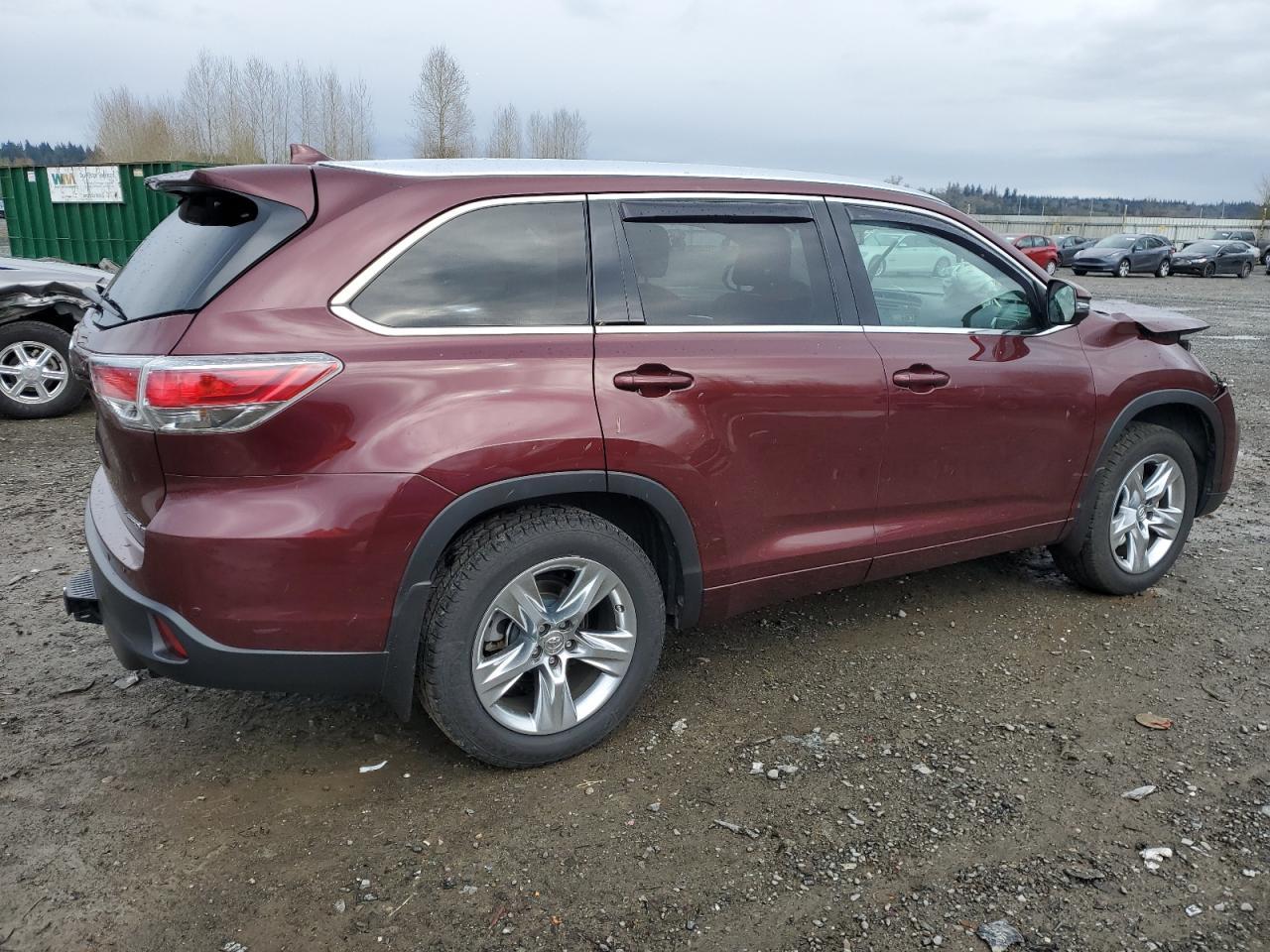 2015 TOYOTA HIGHLANDER - Фото 3