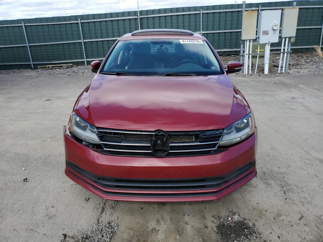 2017 VOLKSWAGEN JETTA SE - Фото 5