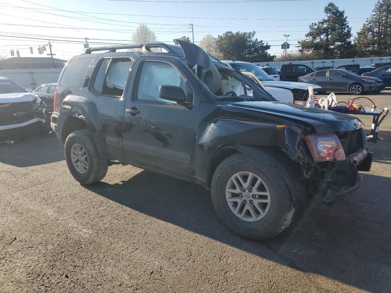 2014 NISSAN XTERRA X - Фото 4