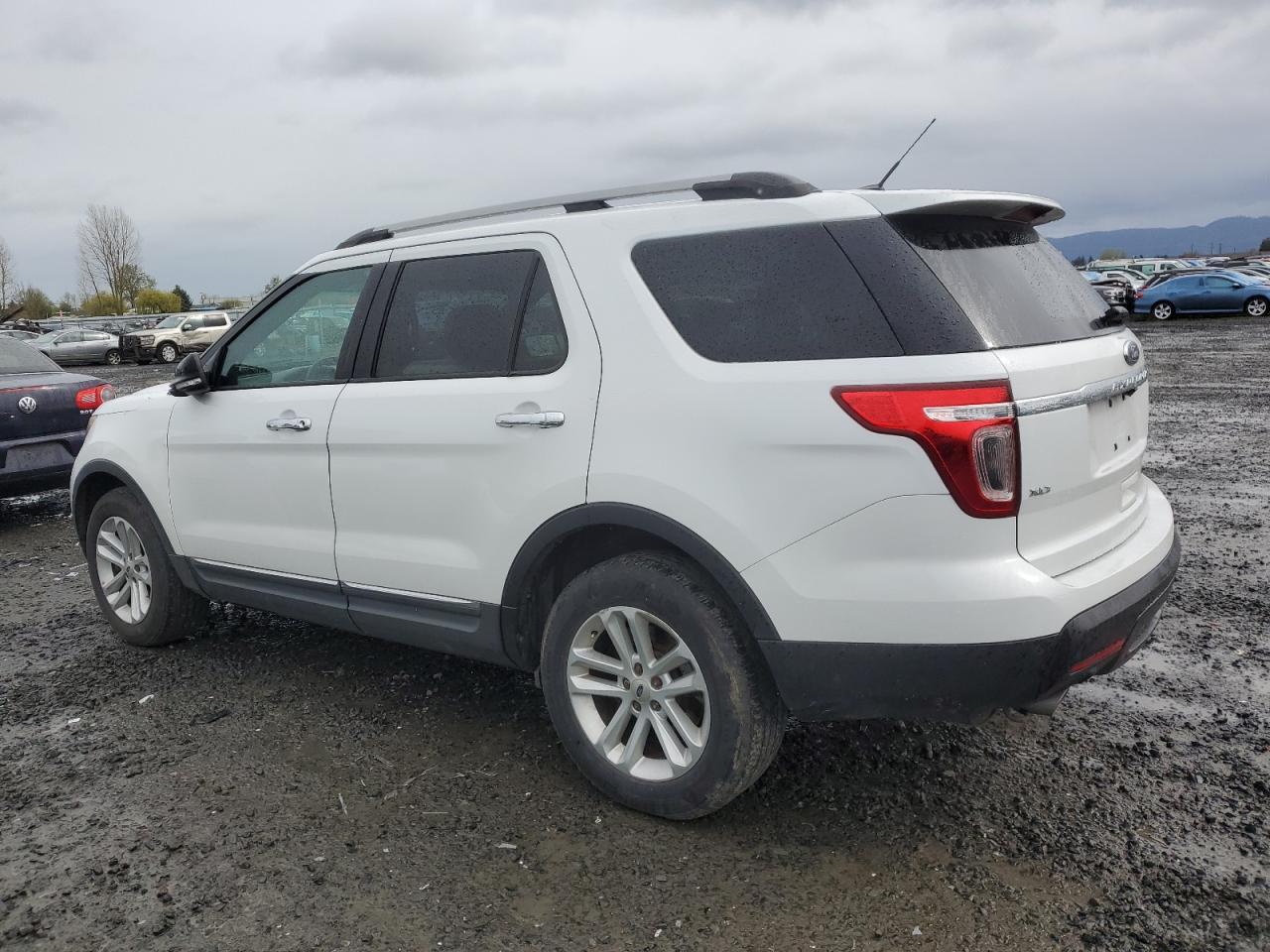 2013 FORD EXPLORER X - Фото 2