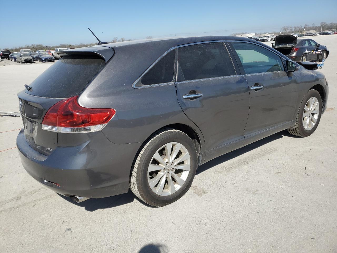 2014 TOYOTA VENZA LE - Фото 3