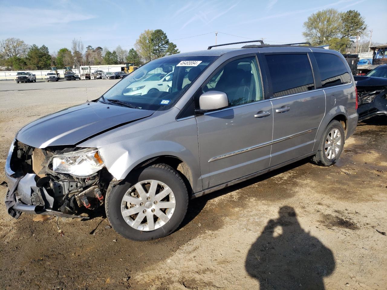 2014 CHRYSLER TOWN & COU