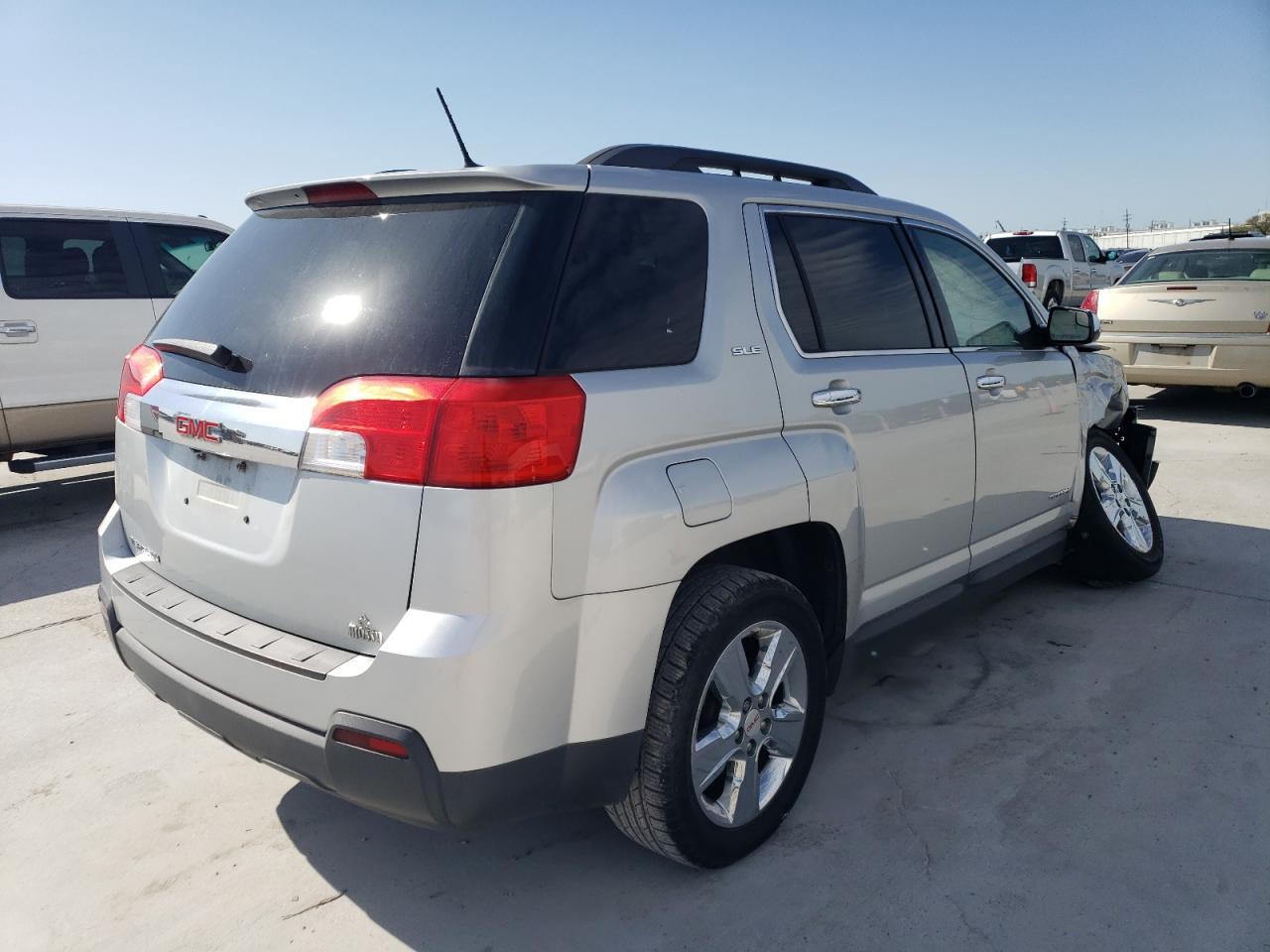 2014 GMC TERRAIN SL - Фото 3