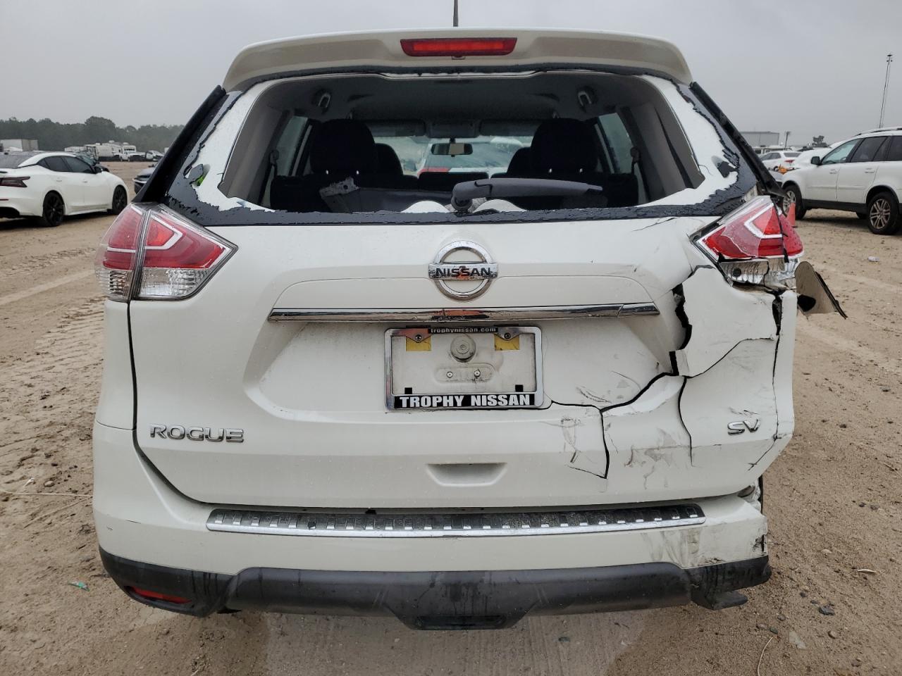 2016 NISSAN ROGUE S AW - Фото 6