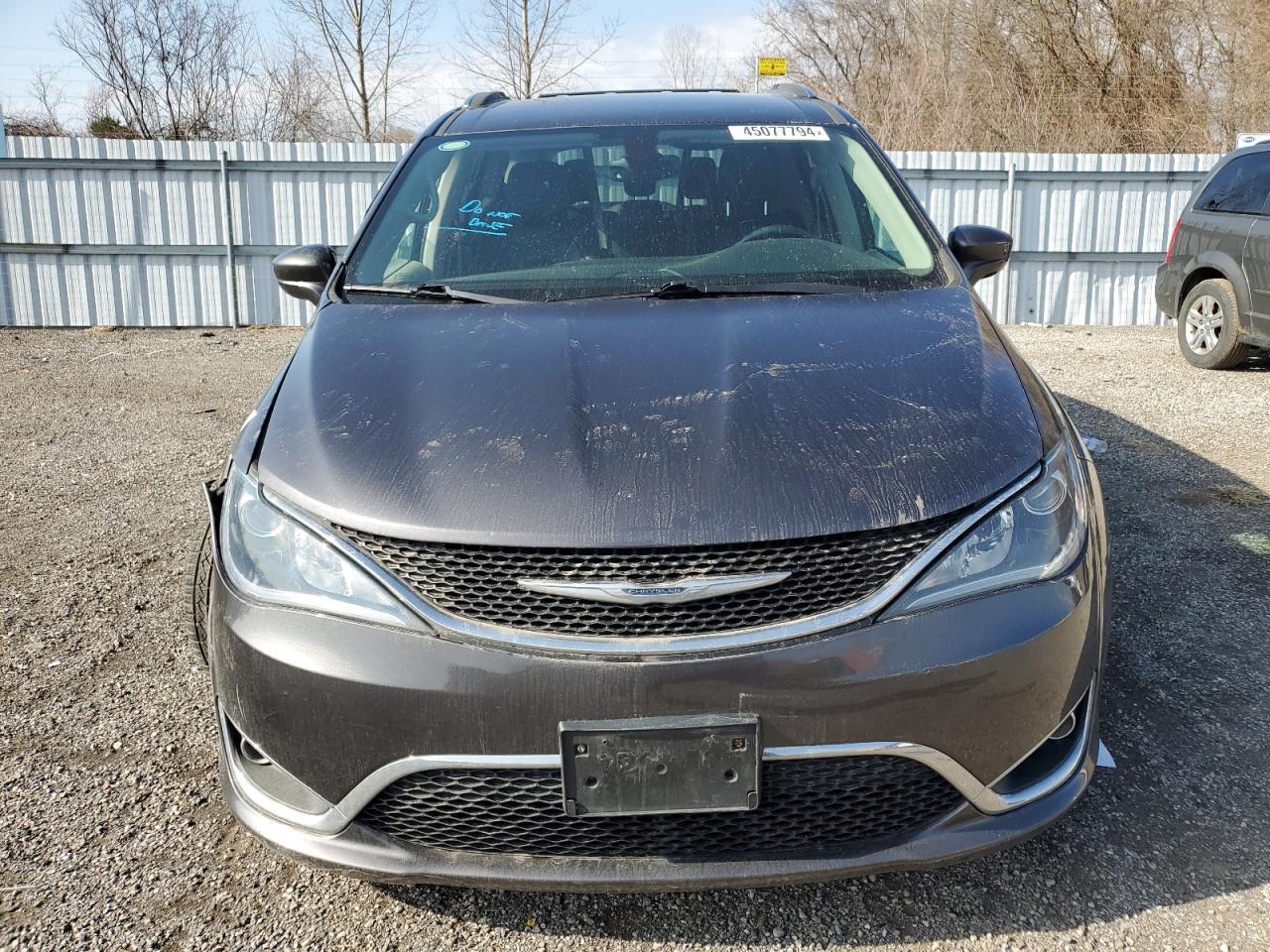 2017 CHRYSLER PACIFICA T - Image 5