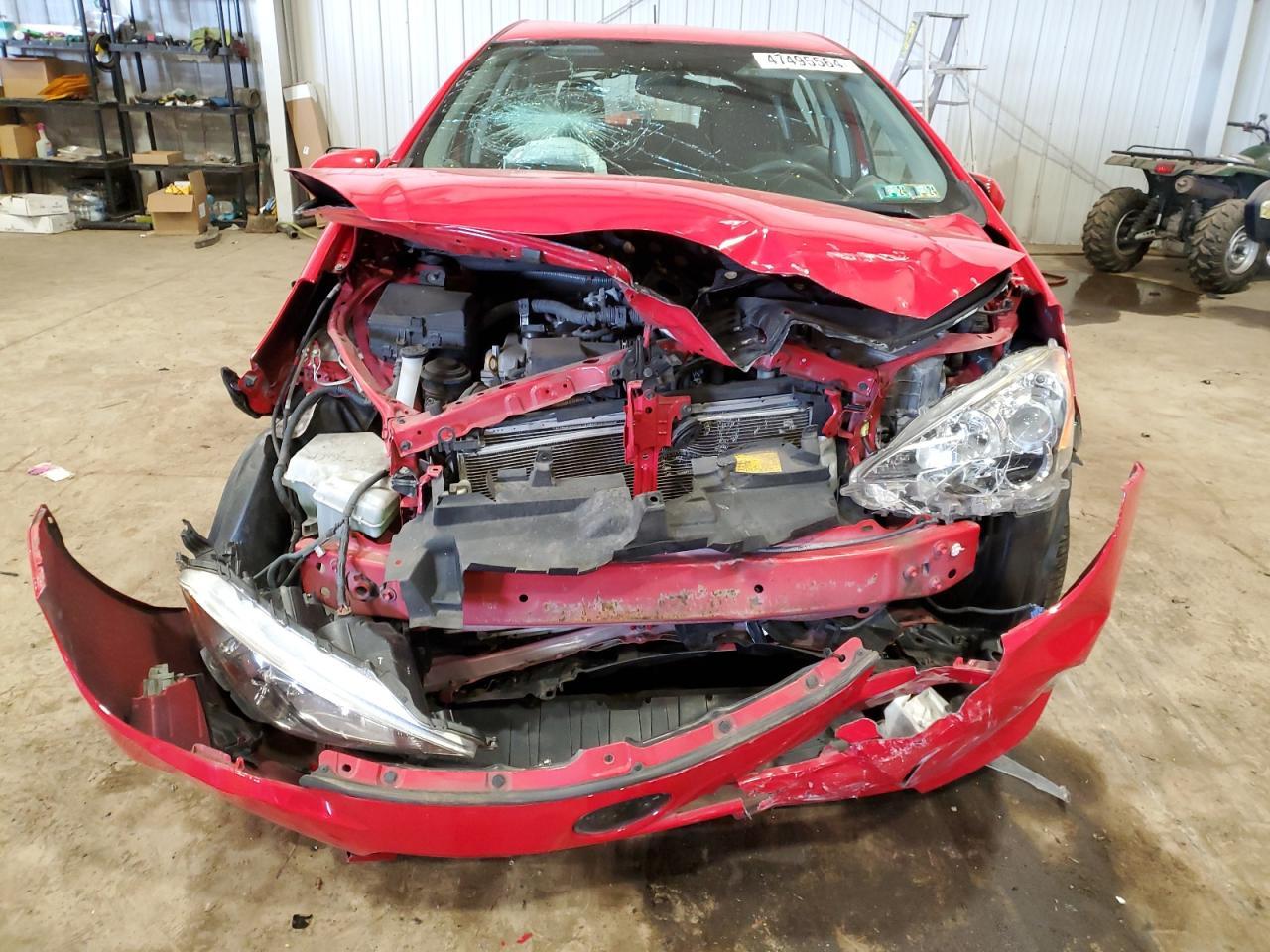 2013 TOYOTA PRIUS C - Image 5