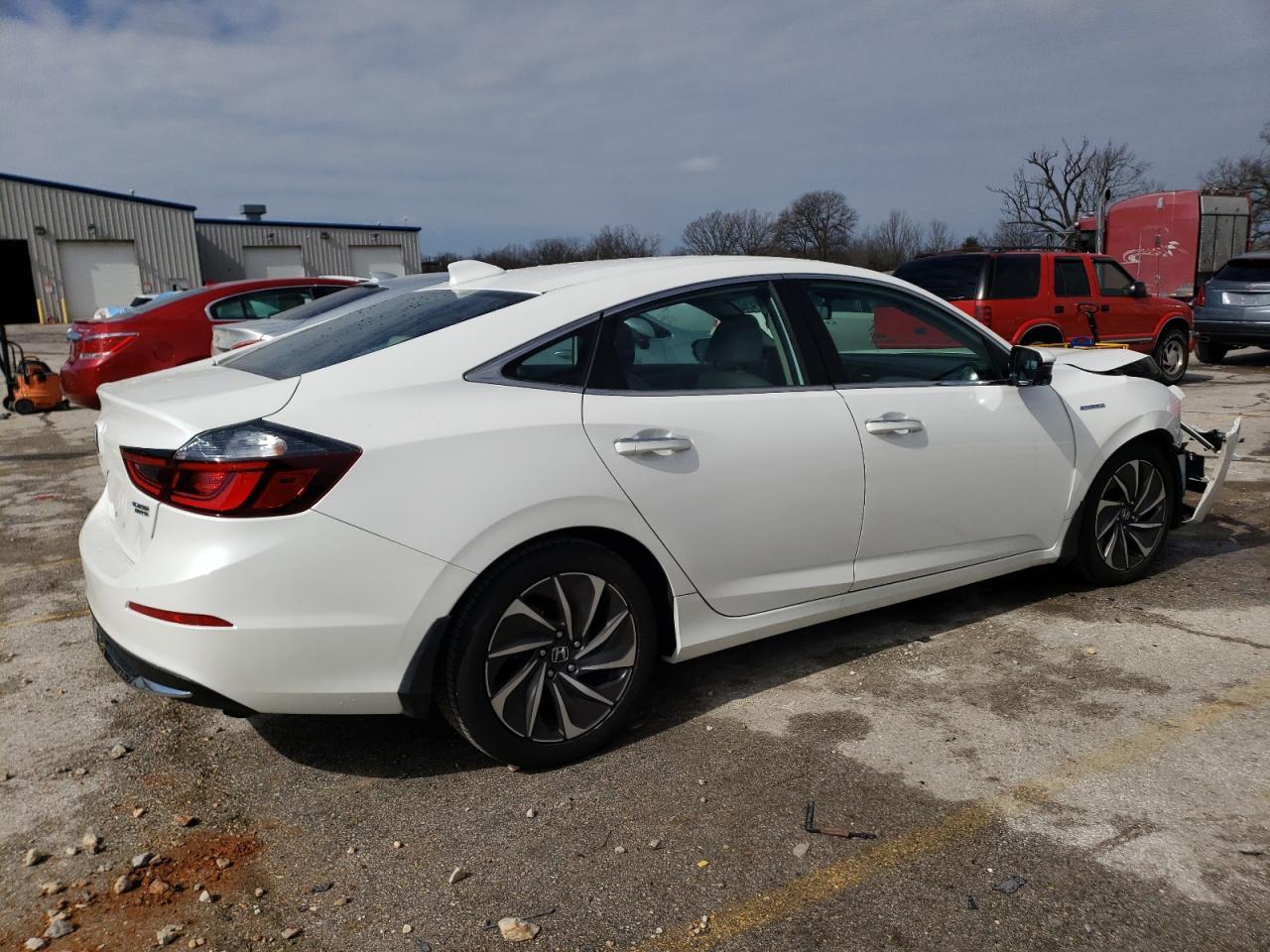 2019 HONDA INSIGHT TO - Image 3