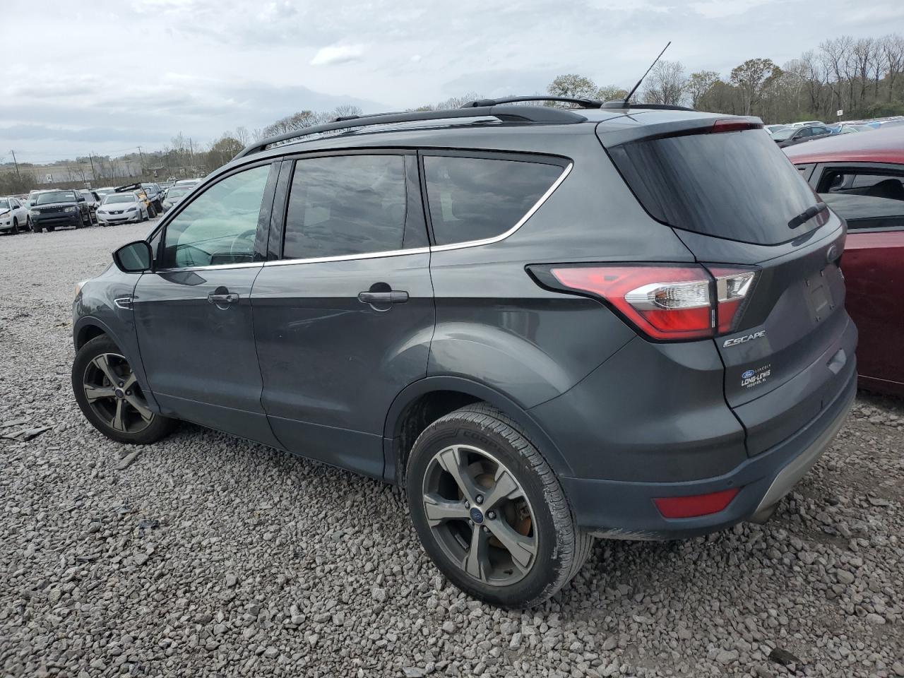 2017 FORD ESCAPE SE - Image 2