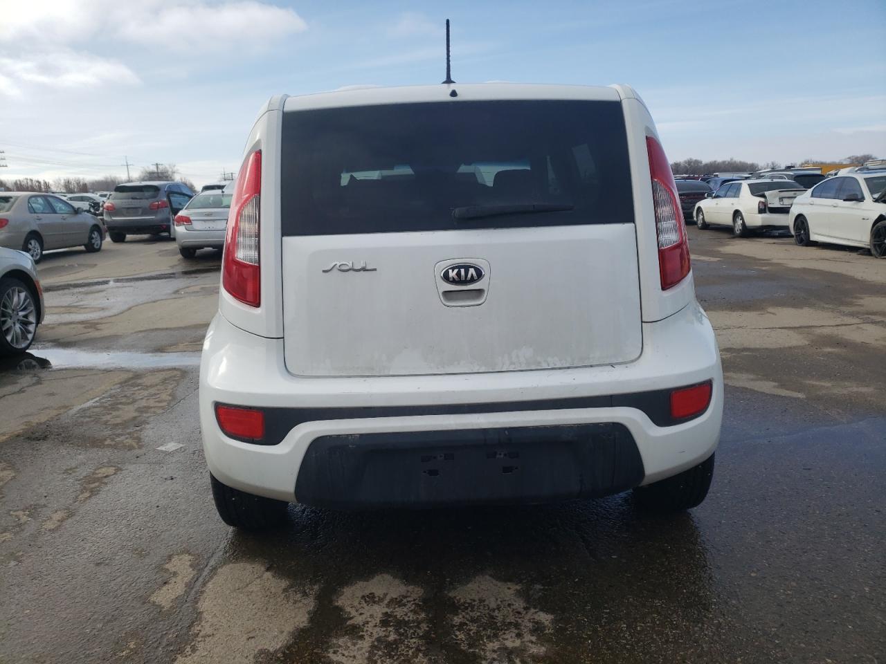 2013 KIA SOUL - Image 6