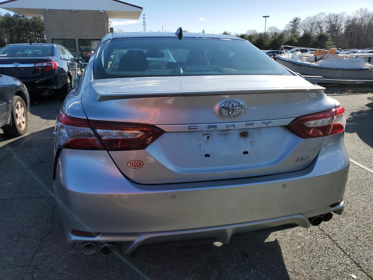 2018 TOYOTA CAMRY XSE - Image 6