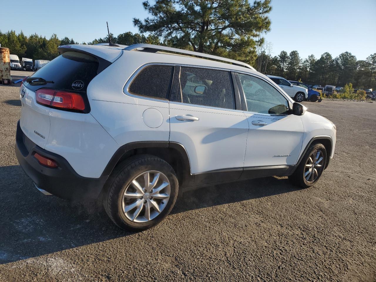 2017 JEEP CHEROKEE L - Image 3