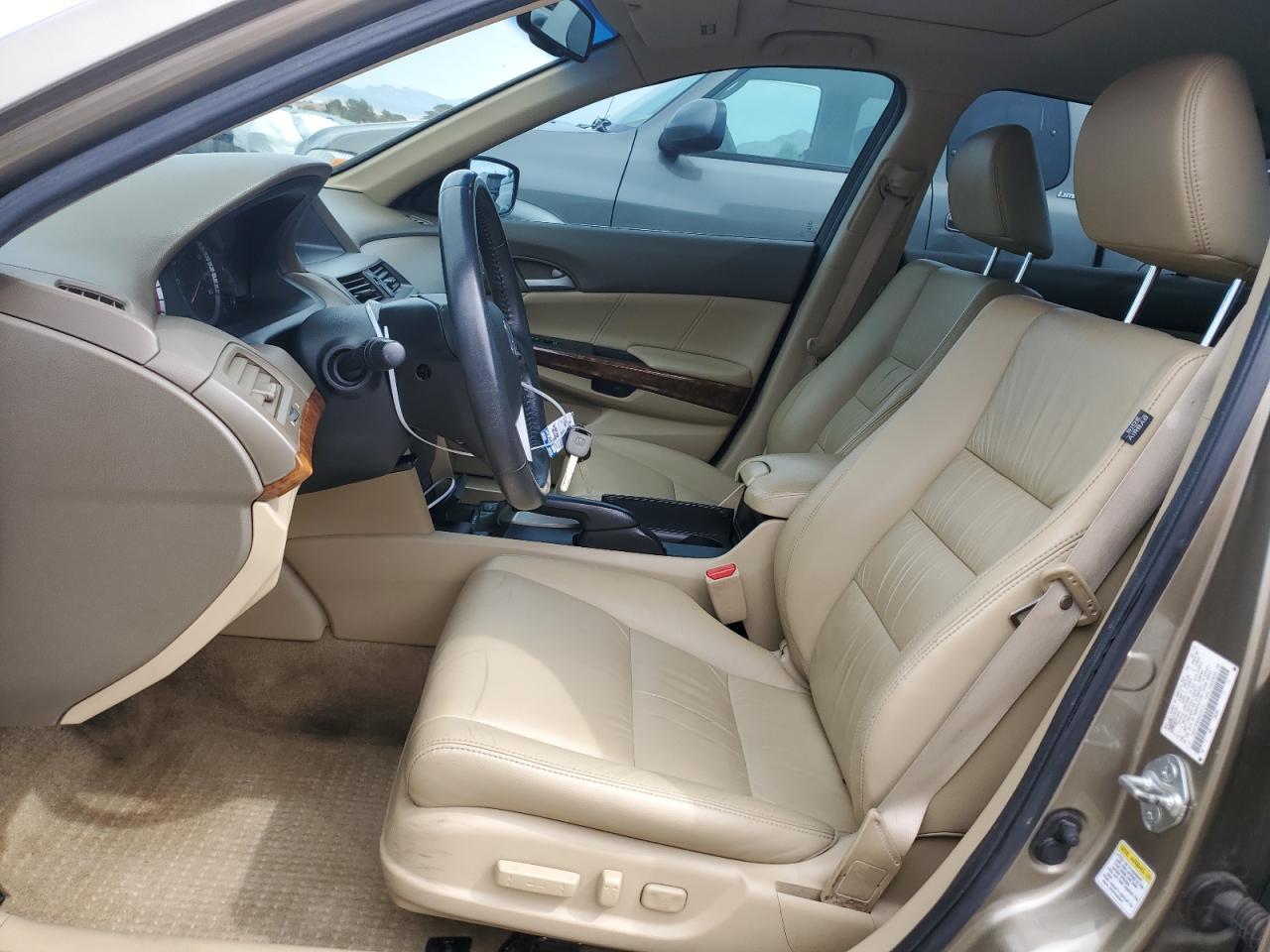 2010 HONDA ACCORD EXL - Image 7