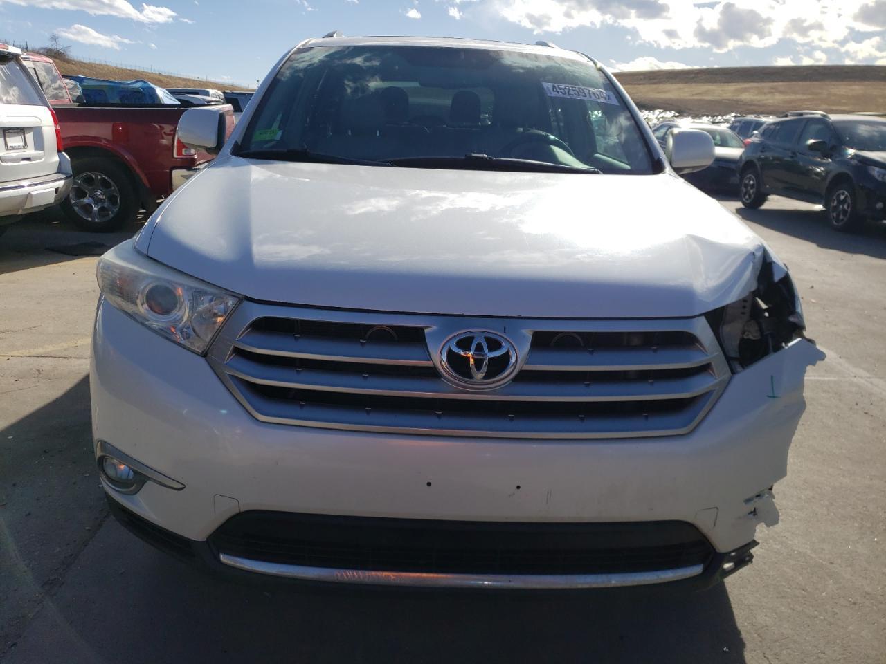 2012 TOYOTA HIGHLANDER - Image 5