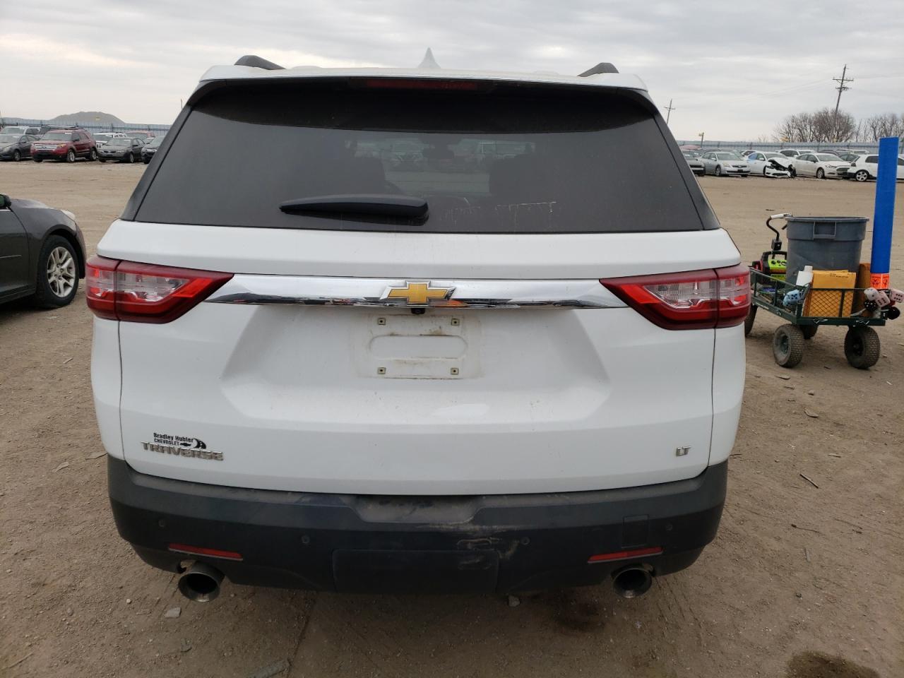 2020 CHEVROLET TRAVERSE L - Фото 6