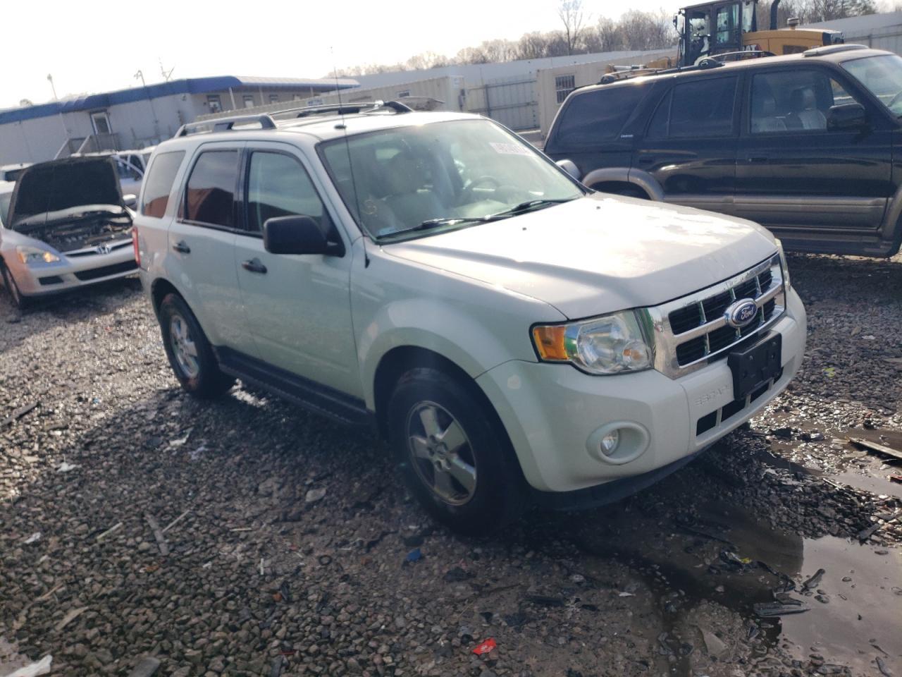 2012 FORD ESCAPE XLT - Фото 4