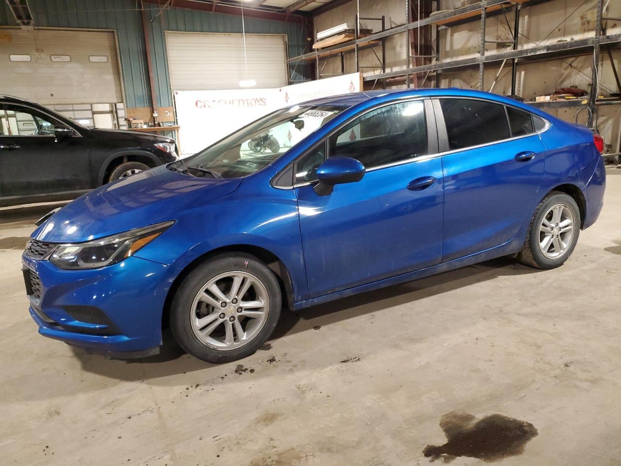 2017 CHEVROLET CRUZE LT