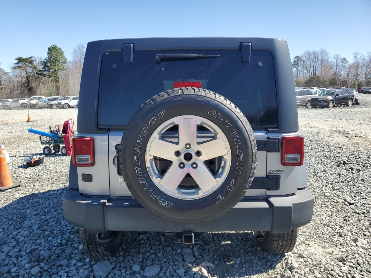 2015 JEEP WRANGLER U - Фото 6