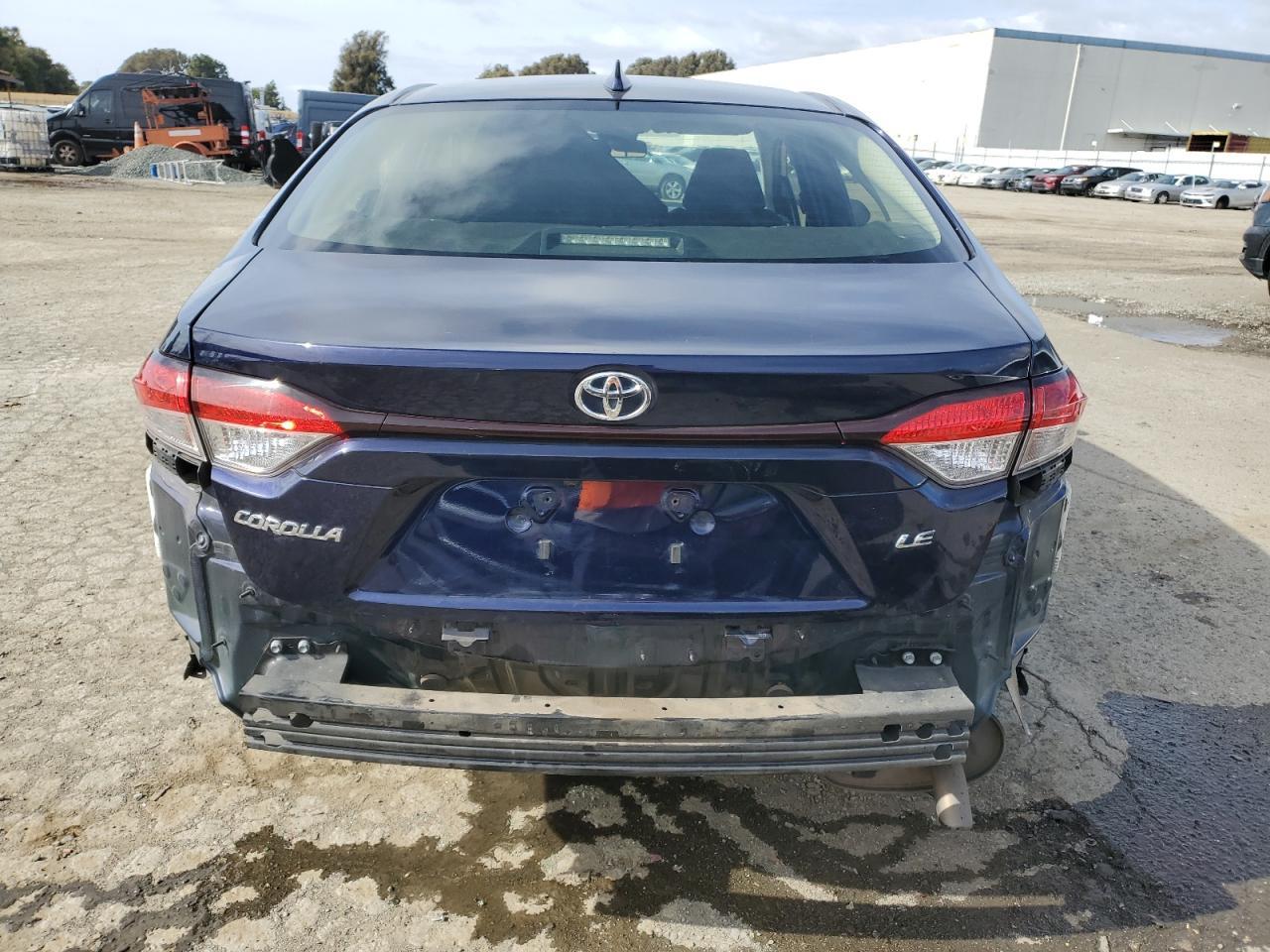 2020 TOYOTA COROLLA LE - Image 6