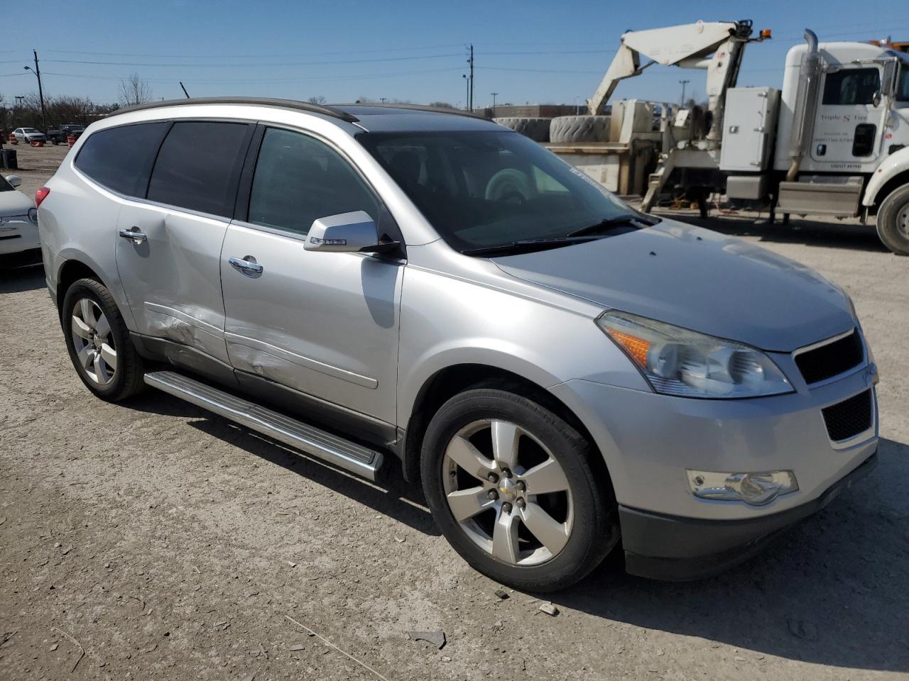 2012 CHEVROLET TRAVERSE L - Image 4