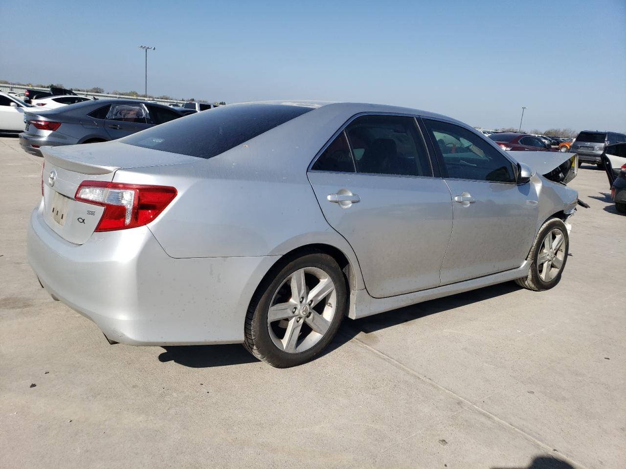 2012 TOYOTA CAMRY BASE - Image 3