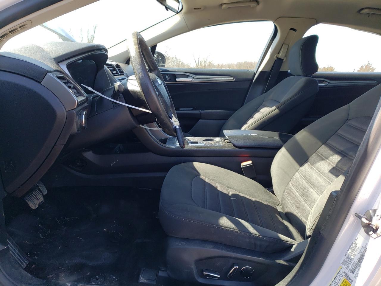 2017 FORD FUSION SE - Image 7