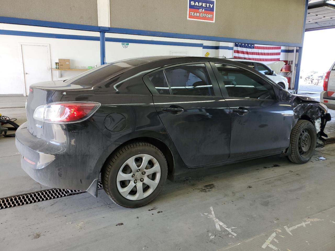 2013 MAZDA 3 I - Фото 3