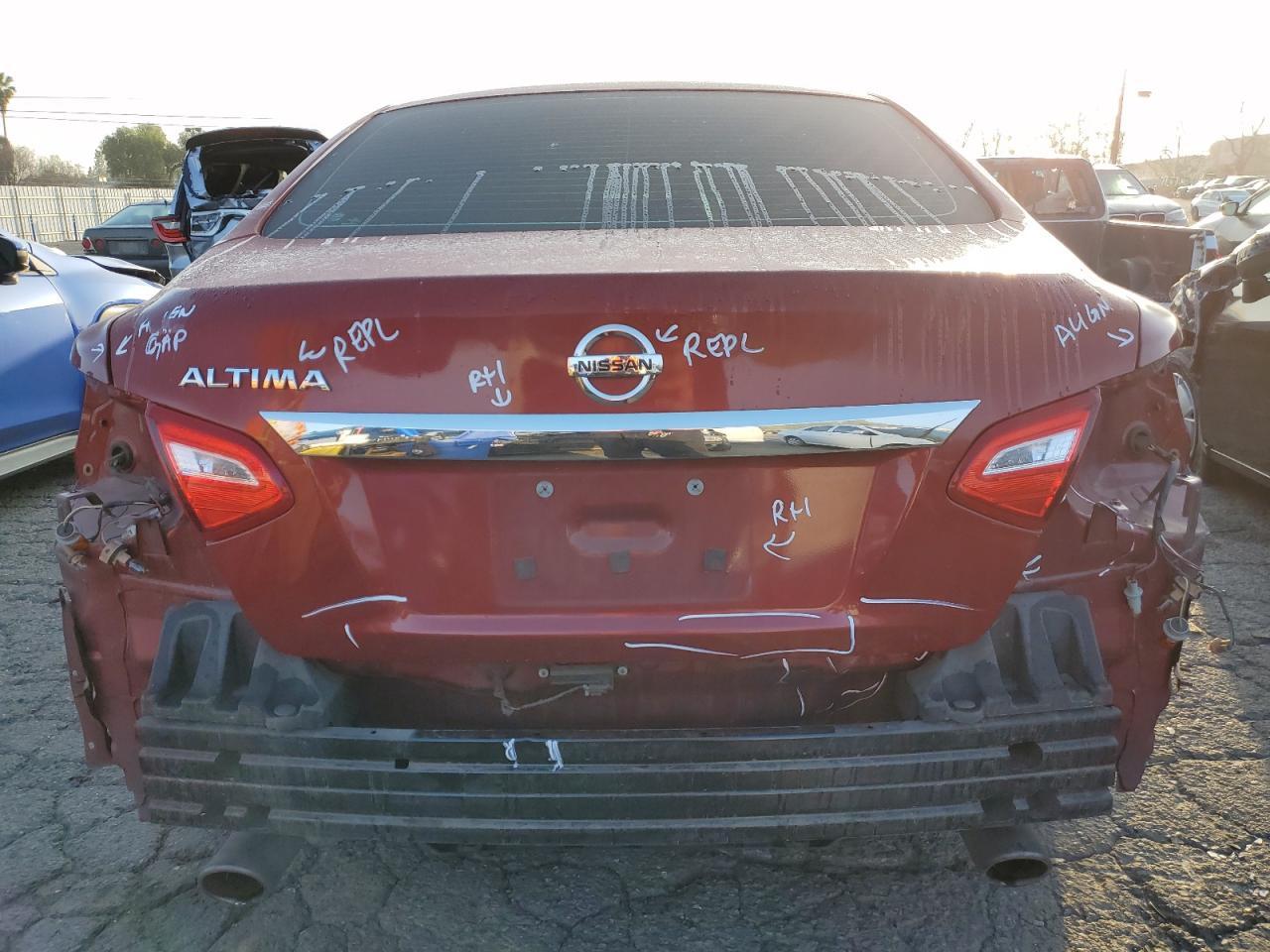 2016 NISSAN ALTIMA 2.5 - Фото 6
