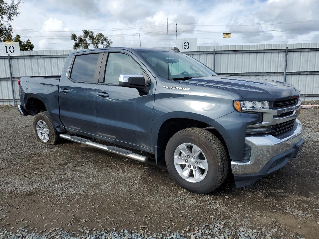 2019 CHEVROLET SILVERADO - Фото 4