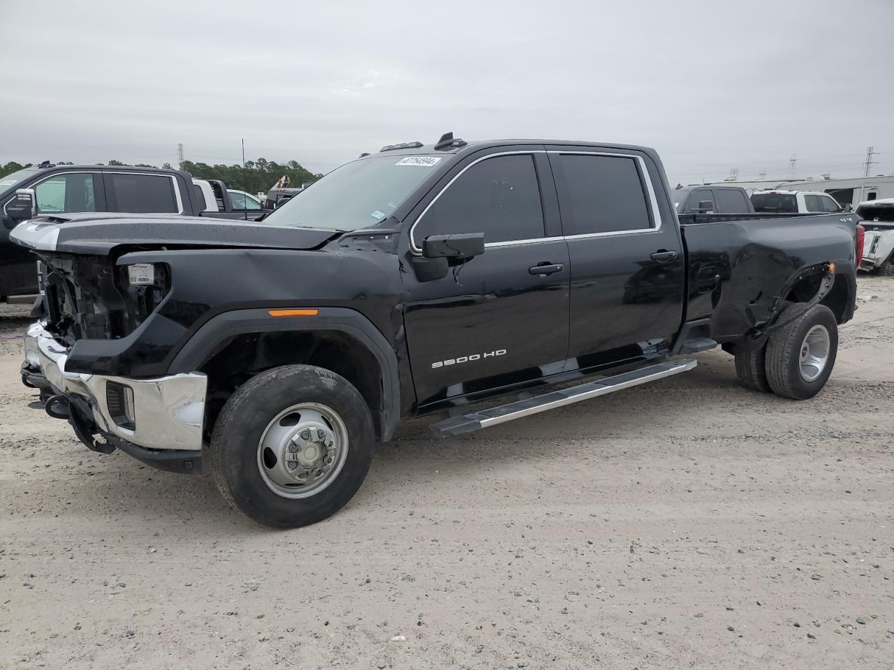 2022 GMC SIERRA K35 car image