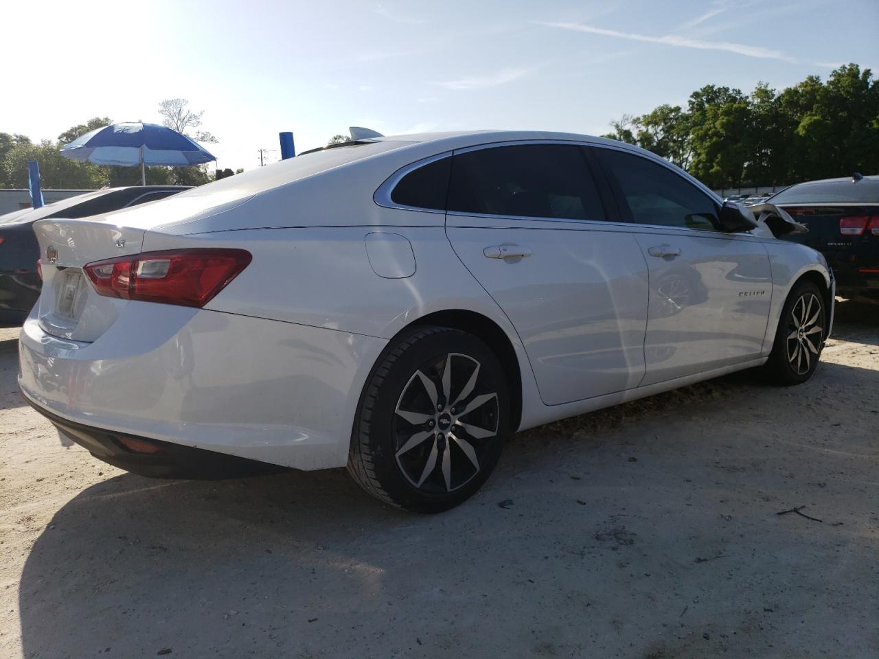 2017 CHEVROLET MALIBU LT - Фото 3