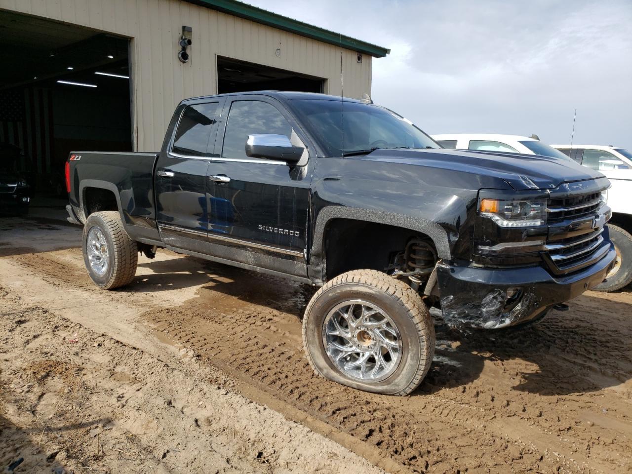 2018 CHEVROLET SILVERADO - Image 4