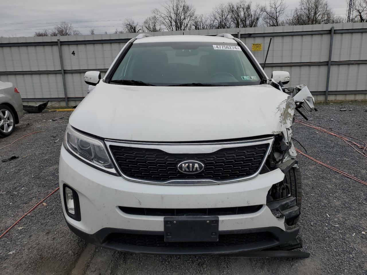 2014 KIA SORENTO LX - Image 5