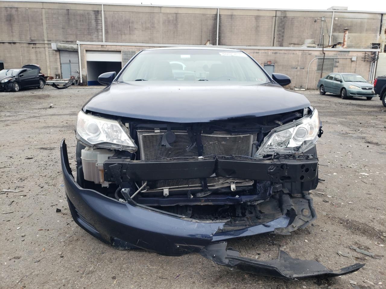 2014 TOYOTA CAMRY L - Image 5