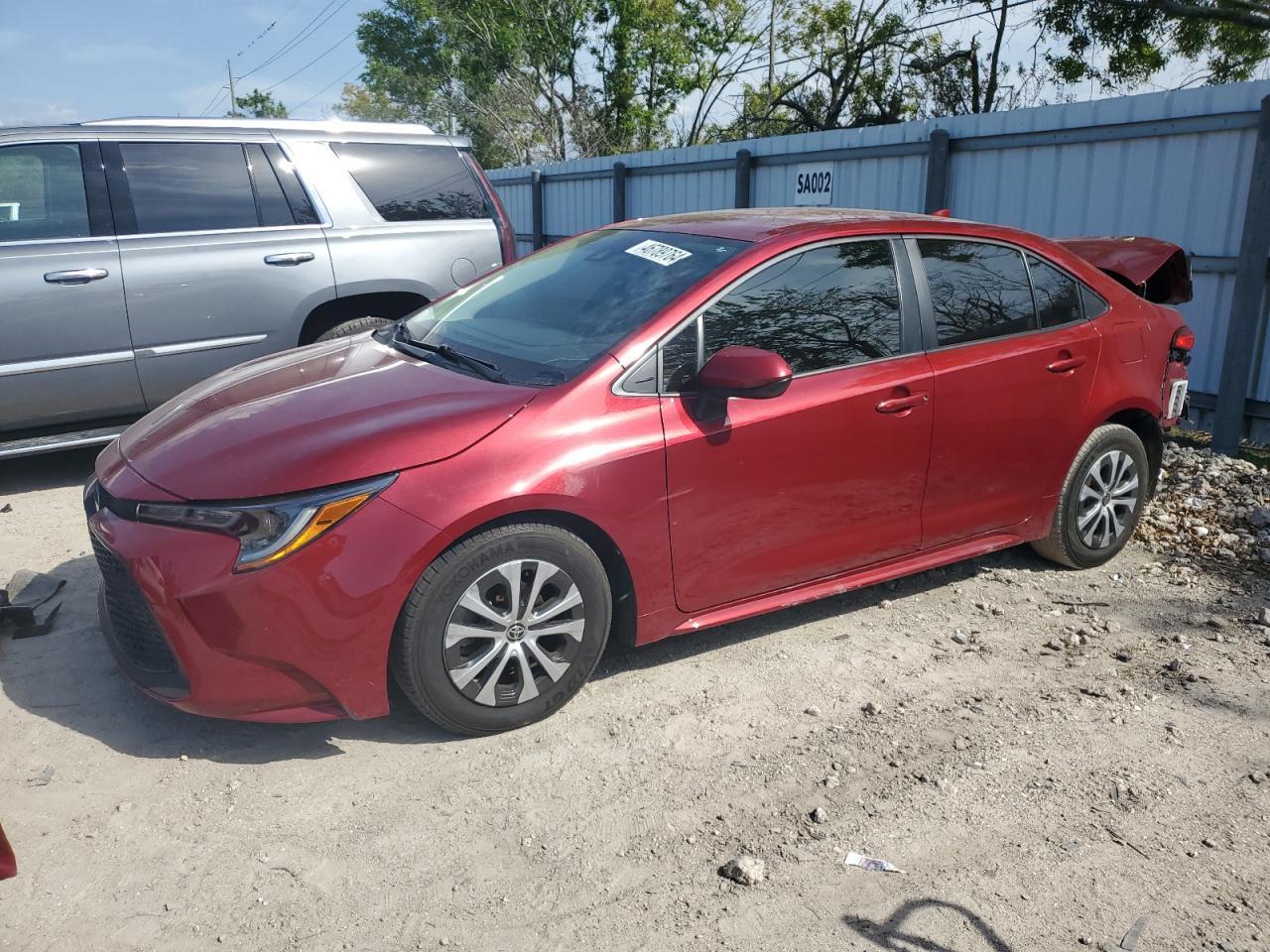 2022 TOYOTA COROLLA LE car image