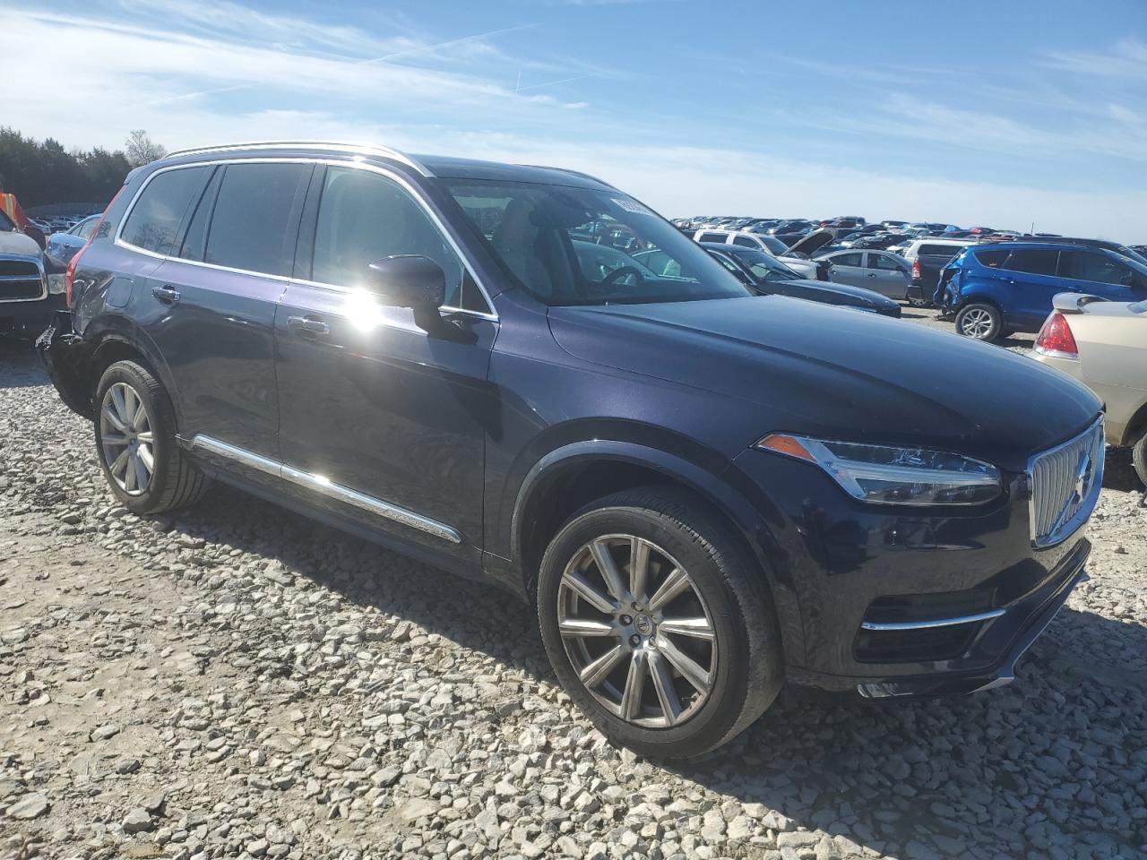 2016 VOLVO XC90 T6 - Фото 4