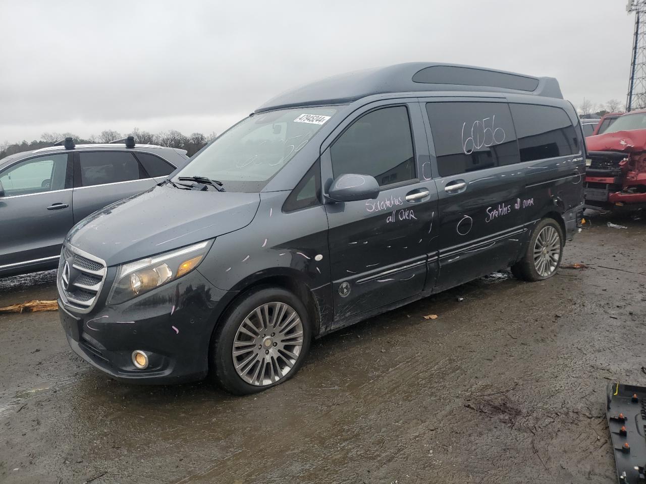 2018 MERCEDES-BENZ METRIS car image