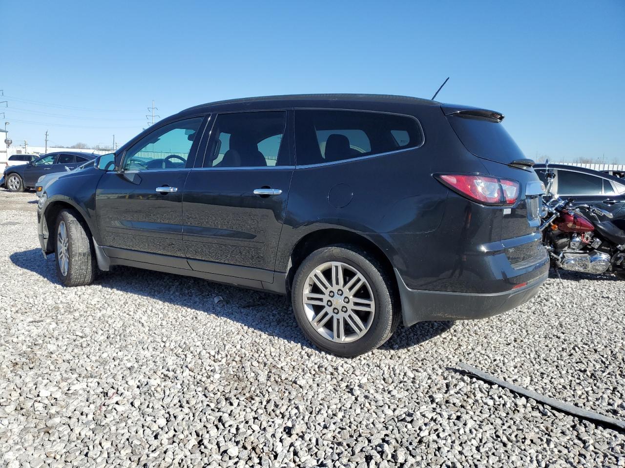 2015 CHEVROLET TRAVERSE L - Image 2
