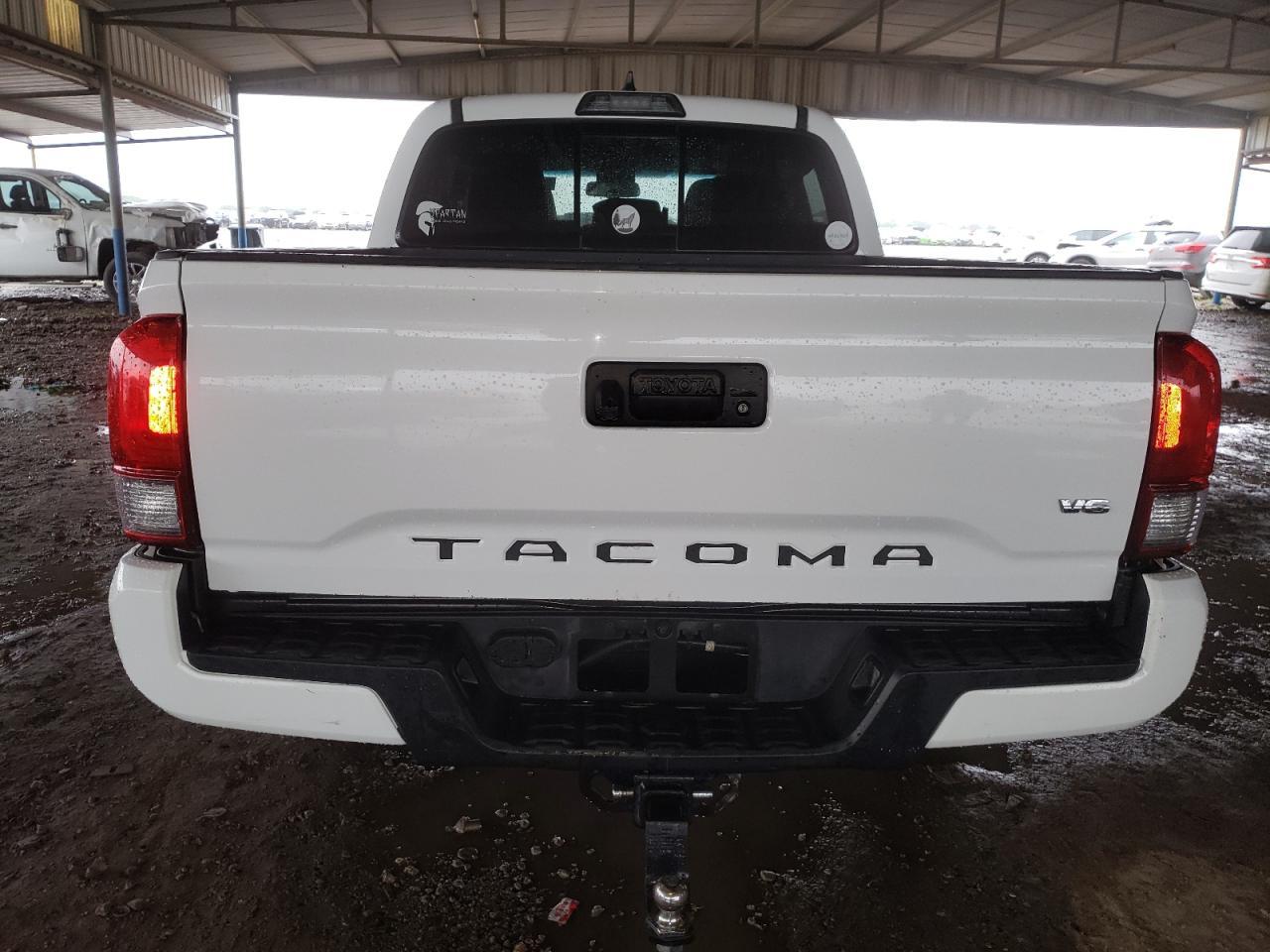 2017 TOYOTA TACOMA DOU - Фото 6