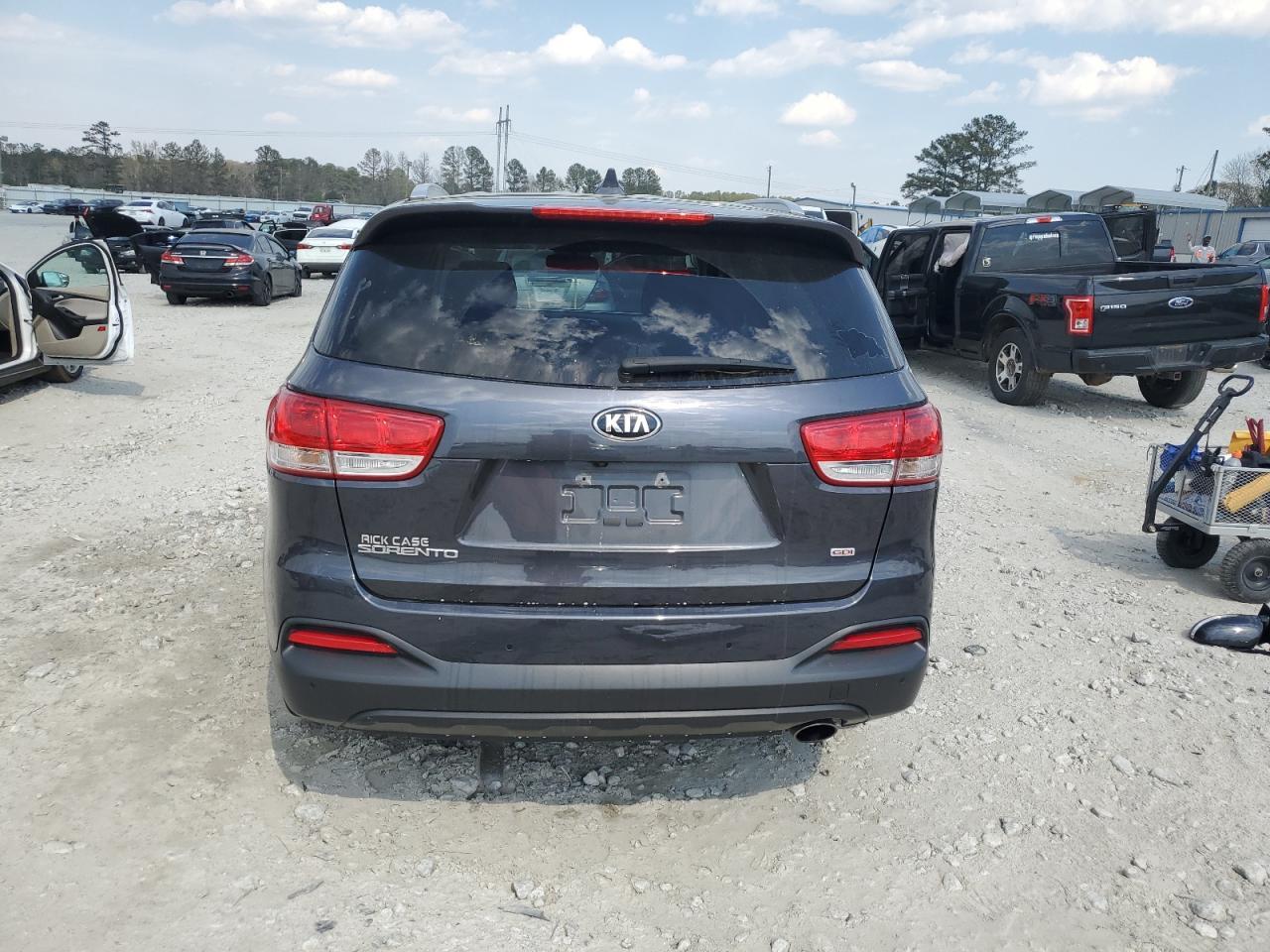 2016 KIA SORENTO LX - Image 6