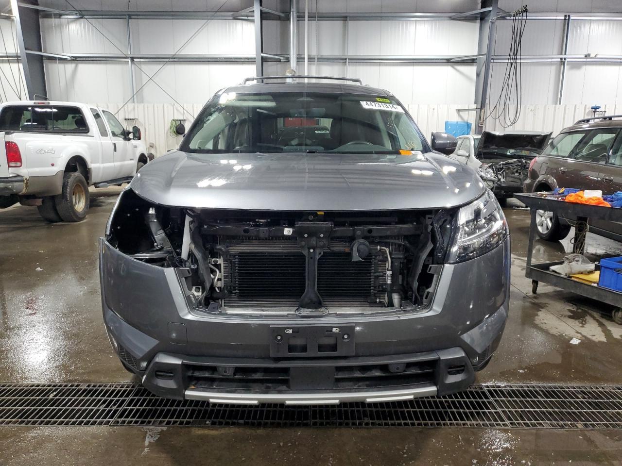 2023 NISSAN PATHFINDER - Image 5