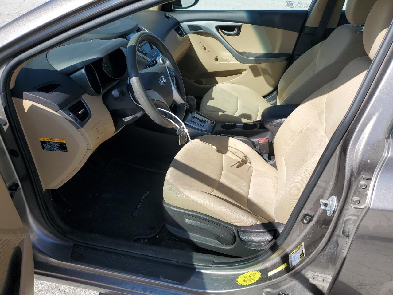 2011 HYUNDAI ELANTRA GL - Image 7
