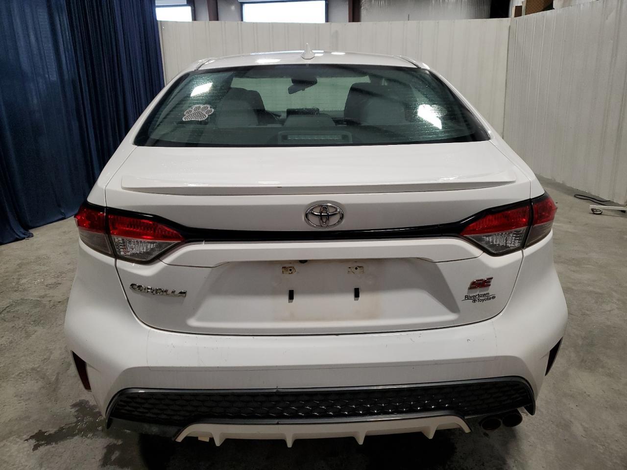 2020 TOYOTA COROLLA SE - Image 6