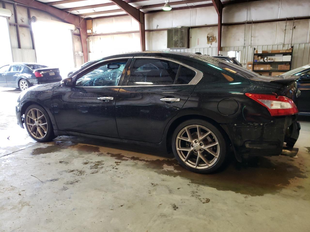 2011 NISSAN MAXIMA S - Фото 2