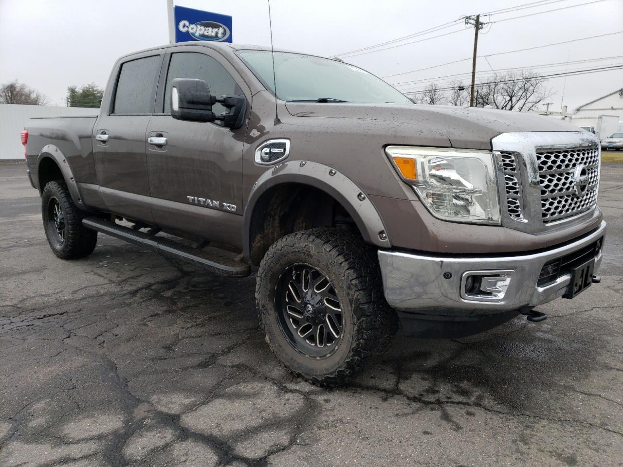 2017 NISSAN TITAN XD S - Фото 4
